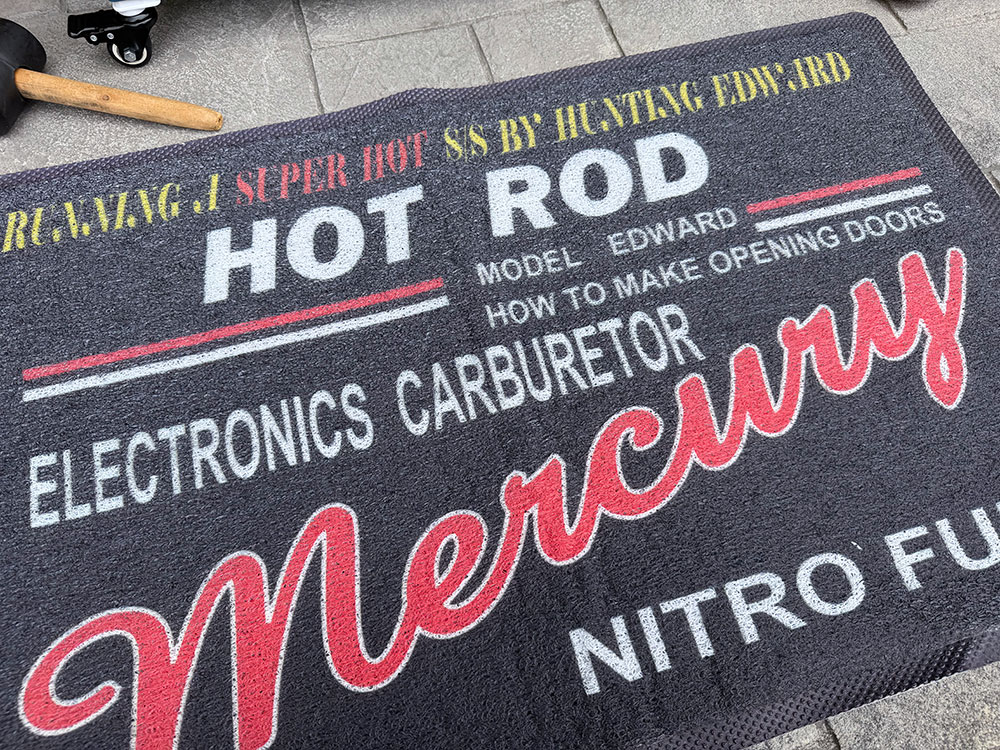 マーキュリー　PVCガレージマット　90cm　（HOT ROD）　屋外＆屋内のどっちも対応 ■ アメリカン雑貨 アメリカ雑貨 | MERCURY | 01