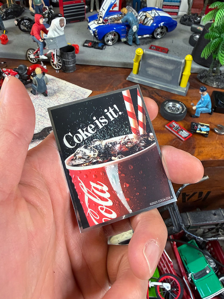 コカ・コーラ　オフィシャル　ミニステッカー　（カップ） ■ アメリカン雑貨 アメリカ雑貨 |  | 02