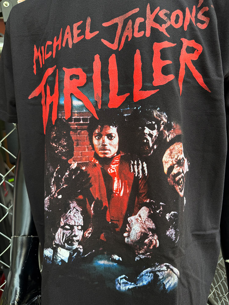 【激レア】マイケル・ジャクソン スリラー TシャツＬサイズ マイケルジャクソン スリラー オフィシャル Tシャツ （Lサイズ） 公式