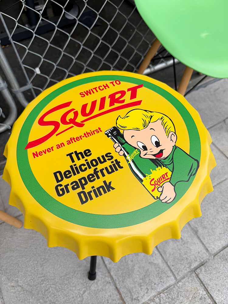 スクアート　ボトルキャップ　チェアー　単品　折り畳み式 ■ アメリカン雑貨 アメリカ雑貨 |  | 08