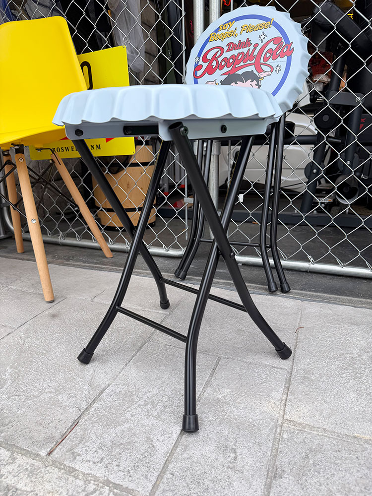 ベティ・ブープ　ボトルキャップ　チェアー　単品 ■ アメリカン雑貨 アメリカ雑貨 |  | 02