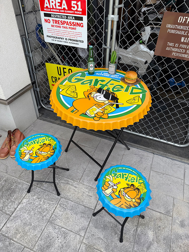 ガーフィールド　ボトルキャップ　チェアー　単品 ■ アメリカン雑貨 アメリカ雑貨 |  | 05