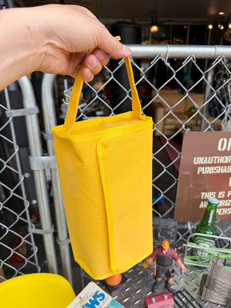 マーキュリー　キャンバス　ティッシュボックスカバー　（イエロー） ■ アメリカン雑貨 アメリカ雑貨 | MERCURY | 04
