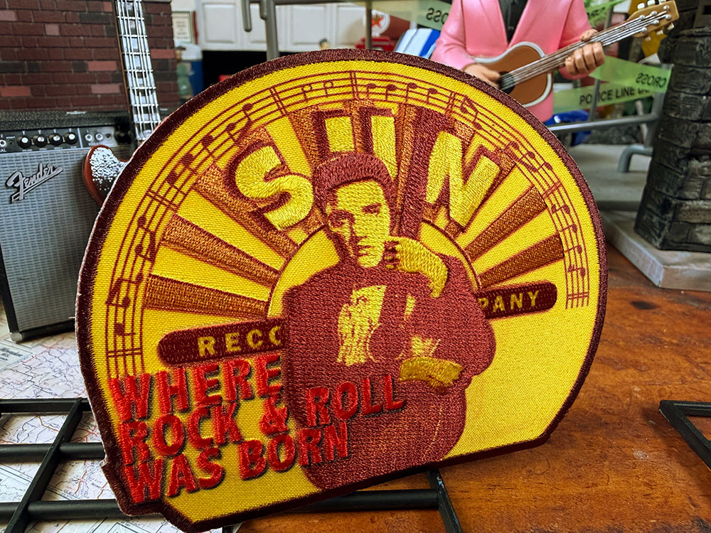 エルヴィス・プレスリー　オフィシャル　ワッペン　サンレコード　（Elvis Where R&R Was Born）　公式グッズ |  | 01
