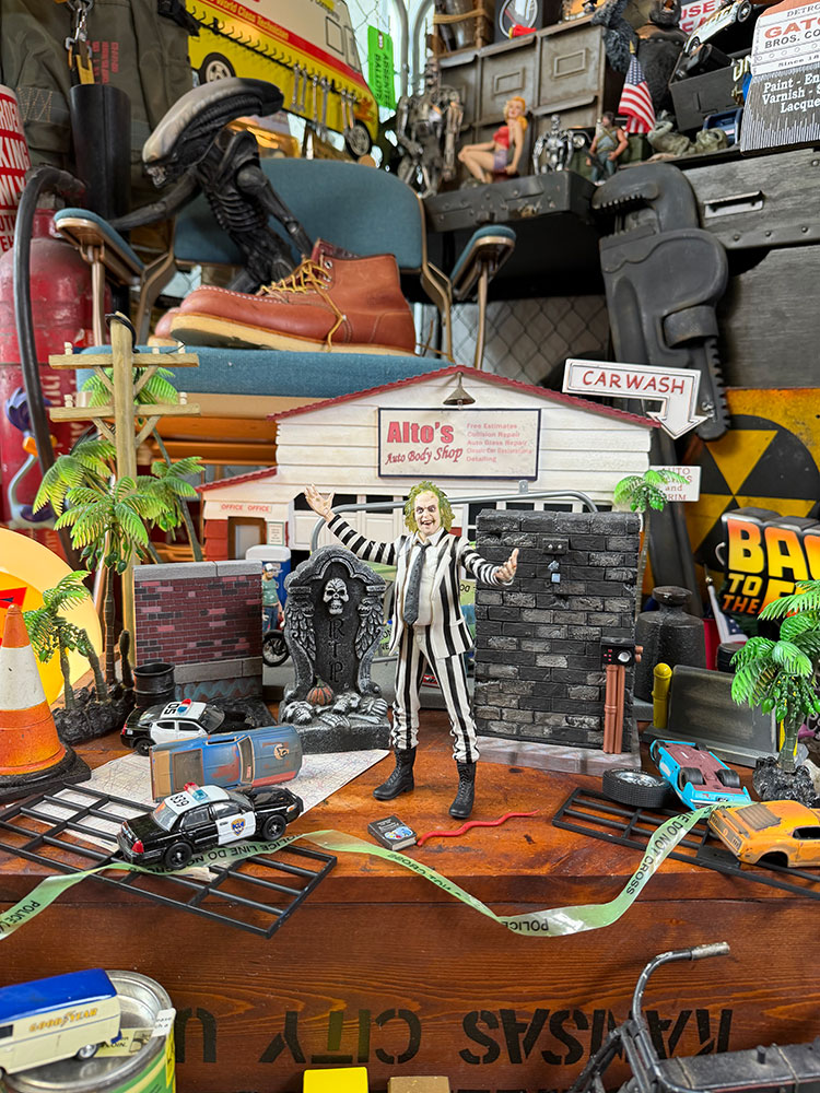 NECA ビートルジュース 7インチ アクションフィギュア □ アメリカン