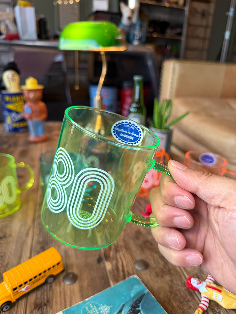 80's レトロネオン グラスマグ （グリーン） 単品 トスダイス