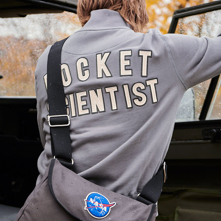 NASA　ロケットサイエンティスト　オフィシャル　フルジップ　スウェットシャツ　（グレー） ■ アメリカン雑貨 アメリカ雑貨 |  | 13
