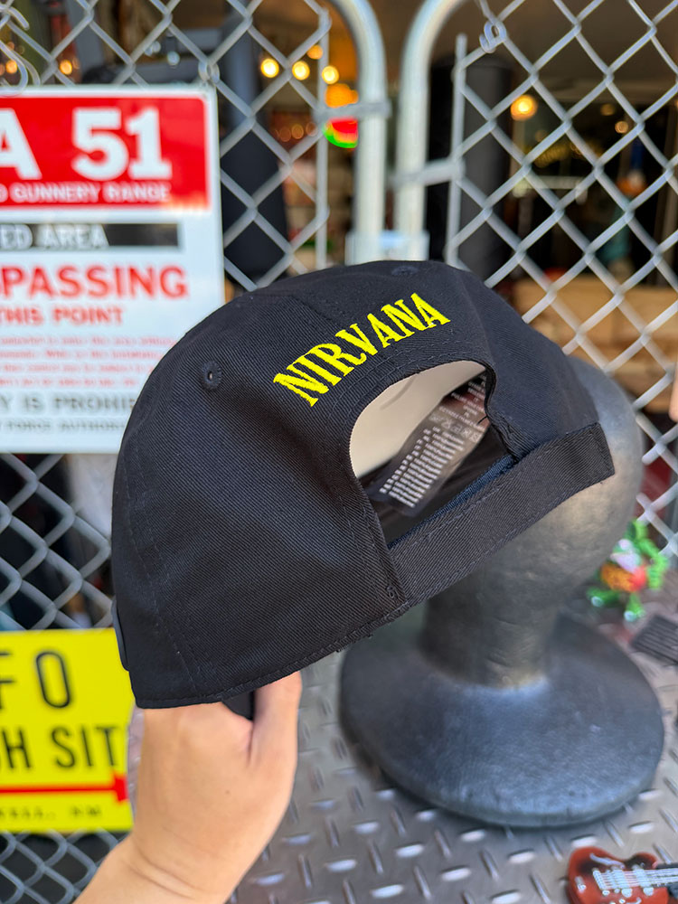 ニルヴァーナ　スマイルロゴ　オフィシャル　キャップ　（Happy Face / Distressed）　公式グッズ ■ アメリカン雑貨 アメリカ雑貨 |  | 03
