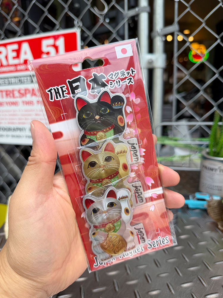 招き猫　マグネット　（3色セット）　縁起物　招福万来　千客万来 ■ アメリカン雑貨 アメリカ雑貨 |  | 03