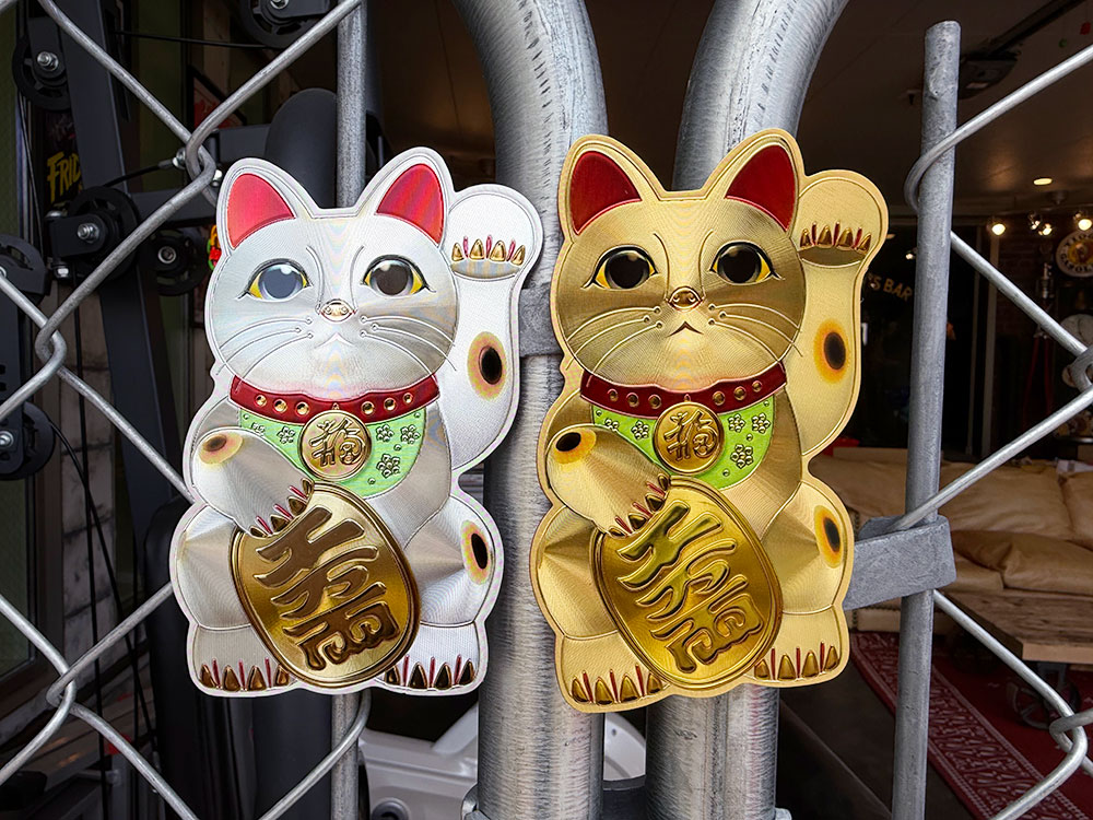 クルマにも貼れる！　招き猫　リフレクター　ステッカー　（2色セット）　商売繁盛　千客万来　金運アップ ■ アメリカン雑貨 アメリカ雑貨 |  | 02