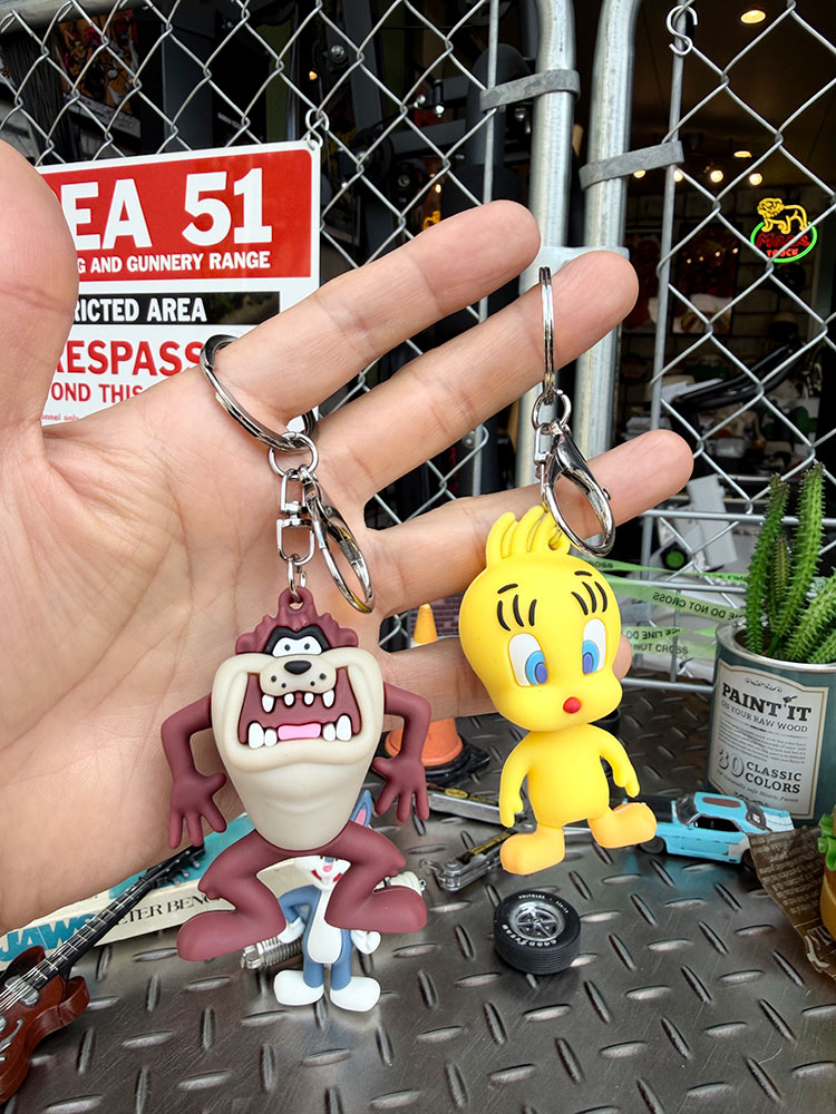 タズマニアンデビル＆トゥイーティー　PVC　フィギュアキーホルダー　（2個セット） ■ アメリカン雑貨 アメリカ雑貨 | 