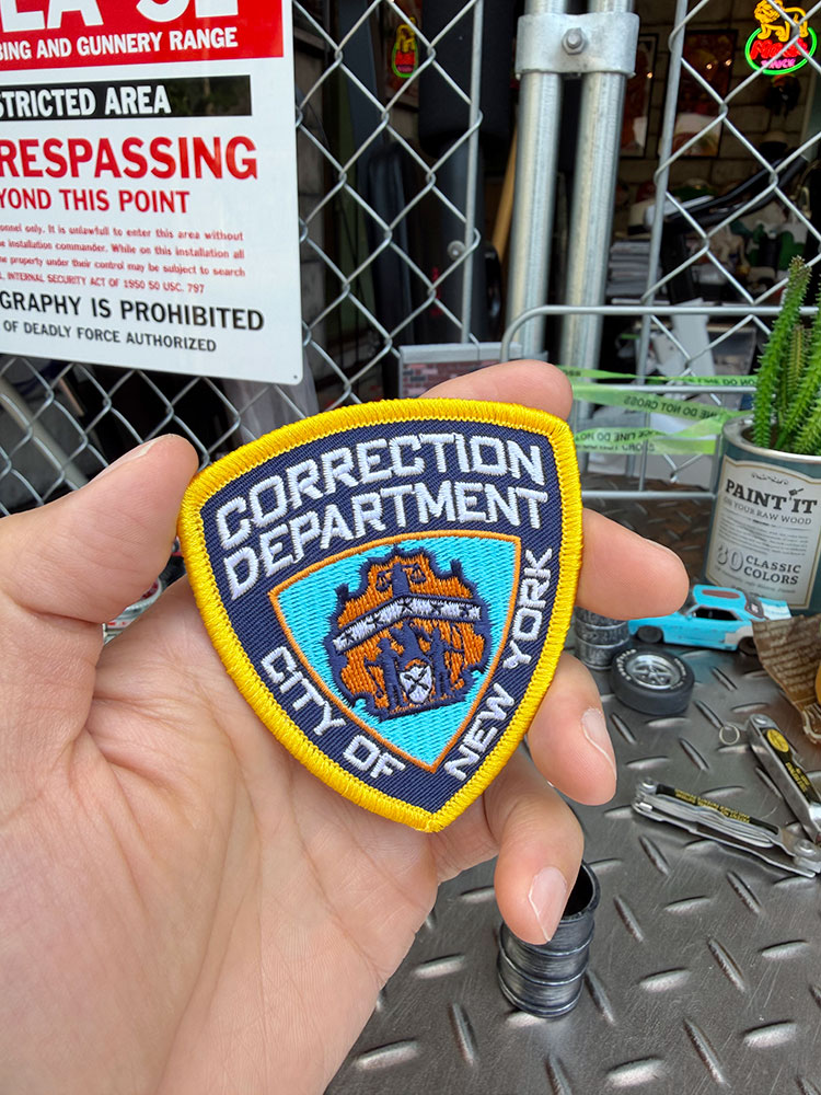NYPD　ニューヨーク市警　ポリスワッペン　ミリタリーワッペン ■ アメリカン雑貨 アメリカ雑貨 |  | 01