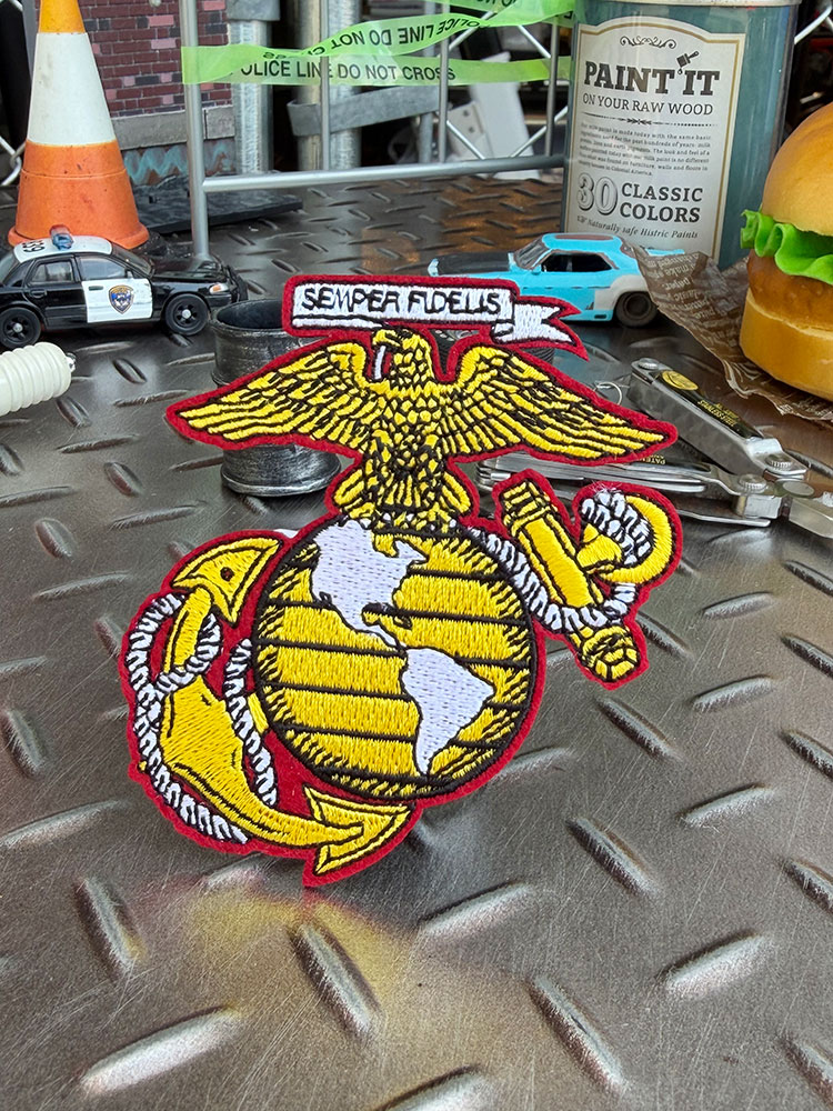 USMC　アメリカ海兵隊　ミリタリーワッペン　（ダイカットエンブレム） ■ アメリカン雑貨 アメリカ雑貨 | 