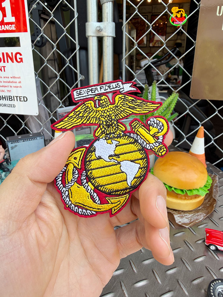 USMC　アメリカ海兵隊　ミリタリーワッペン　（ダイカットエンブレム） ■ アメリカン雑貨 アメリカ雑貨 |  | 01