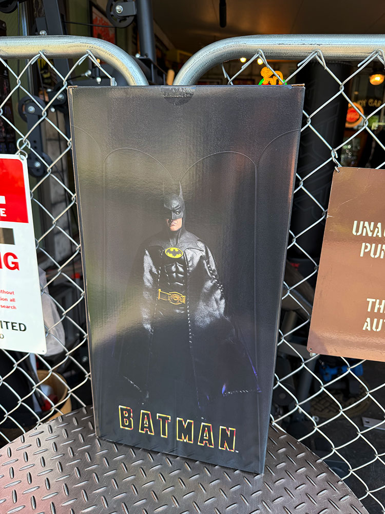NECA　バットマン　1989　ティム・バートン　マイケル・キートン　バットマン　1/4スケール　アクションフィギュア |  | 02