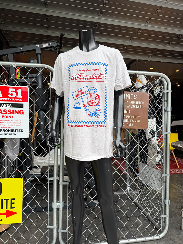 マクドナルド　スピーディーシェフ　オフィシャル　Tシャツ ■ アメリカン雑貨 アメリカ雑貨 |  | 02
