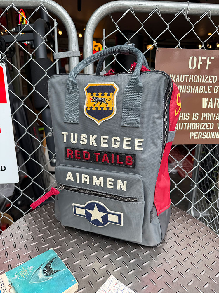 USAF　アメリカ陸軍航空軍　タスキーギ　エアメン　バックパック　リュック　14.5Lサイズ　RED CANOE　レッドカヌー | 