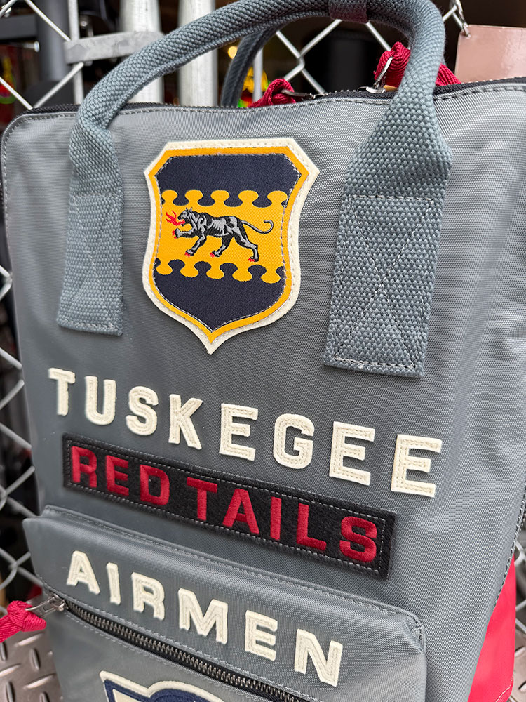 USAF　アメリカ陸軍航空軍　タスキーギ　エアメン　バックパック　リュック　14.5Lサイズ　RED CANOE　レッドカヌー |  | 02
