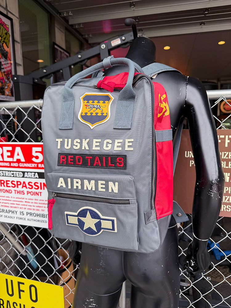 USAF　アメリカ陸軍航空軍　タスキーギ　エアメン　バックパック　リュック　14.5Lサイズ　RED CANOE　レッドカヌー |  | 12