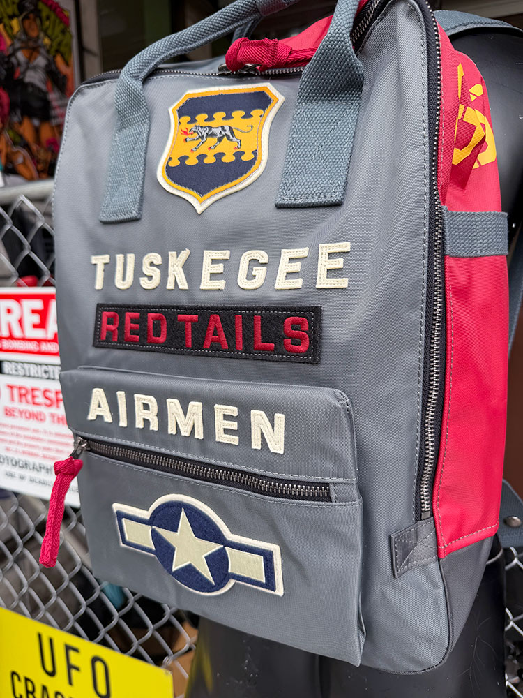 USAF　アメリカ陸軍航空軍　タスキーギ　エアメン　バックパック　リュック　14.5Lサイズ　RED CANOE　レッドカヌー |  | 15
