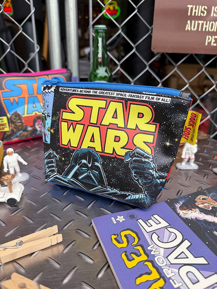 スターウォーズ　ファスナーポーチ　（ダースベイダー） ■ アメリカン雑貨 アメリカ雑貨 | 
