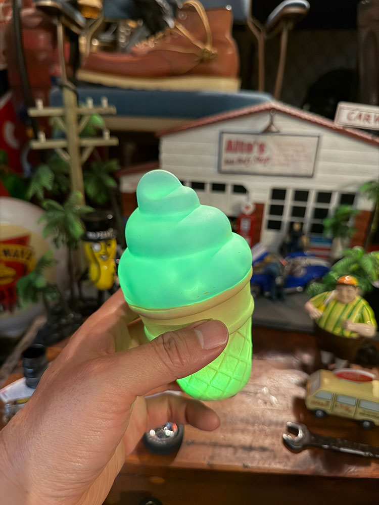 ソフトクリーム　カラーチェンジ　LEDランプ ■ アメリカ雑貨 アメリカン雑貨 |  | 07