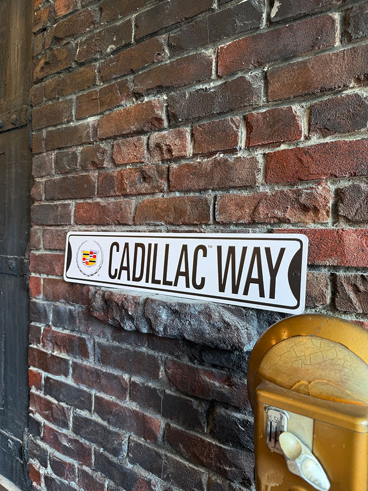 キャデラック　ストリートサイン　ブリキ看板　（CADILLAC WAY）　■ アメリカン雑貨 アメリカ雑貨 | アメリカン レトロ | 02