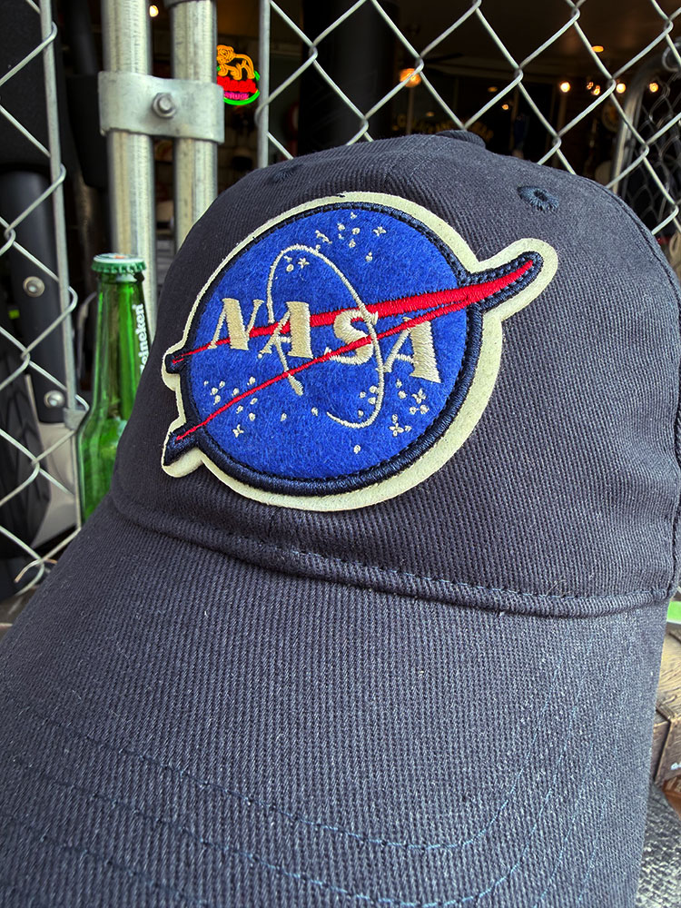 NASA　オフィシャル　キャップ　（ネイビー）　レッドカヌー ■ アメリカン雑貨 アメリカ雑貨 |  | 01