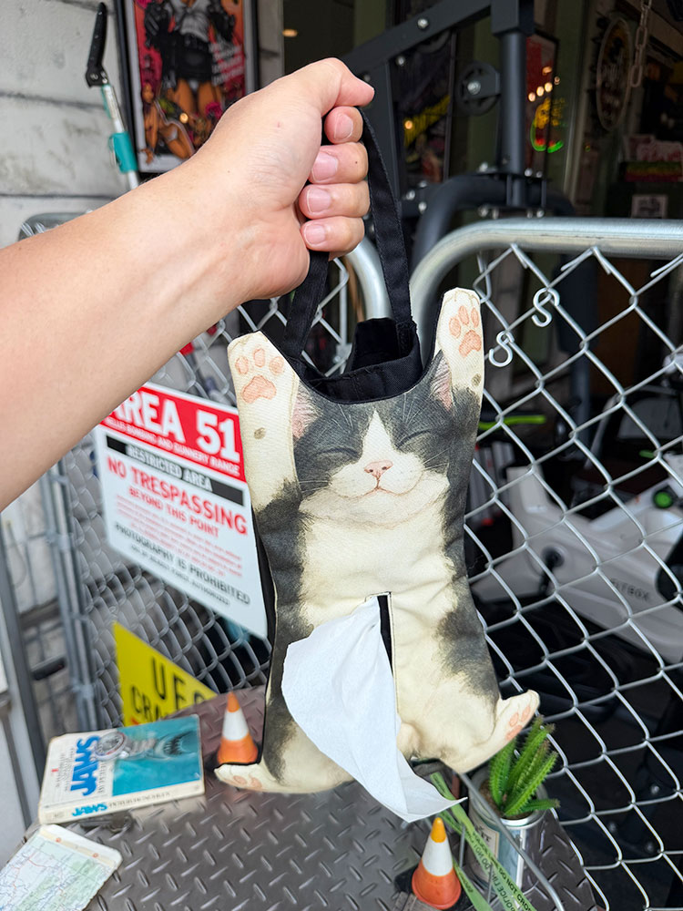 キャット　ティッシュボックスカバー　（ハチワレ）　ネコ ■ アメリカン雑貨 アメリカ雑貨 |  | 04