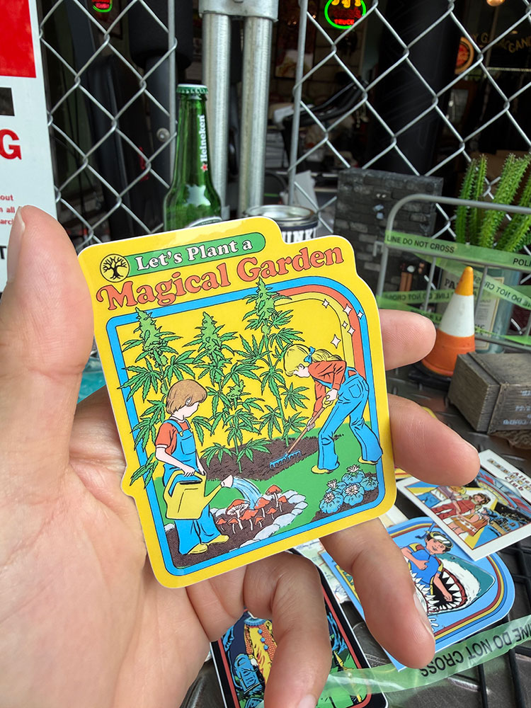 スティーブン・ローズ　オフィシャル　ステッカー　（その植物アカンやつ） ■ アメリカン雑貨 アメリカ雑貨 |  | 02
