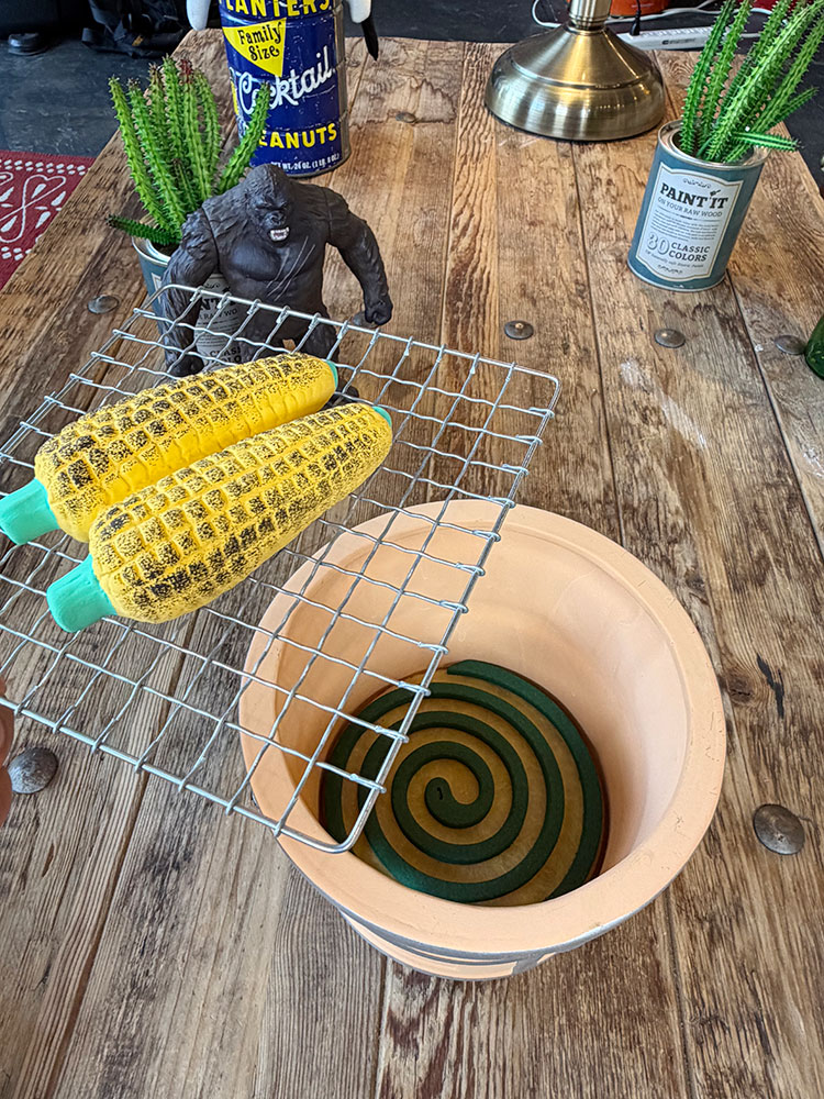 焼きもろこし　蚊遣り　瀬戸焼　陶器製　蚊取り線香置き ■ アメリカン雑貨 アメリカ雑貨 |  | 02