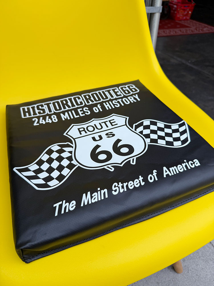 ルート66　スタジアムクッション ■ アメリカン雑貨 アメリカ雑貨 |  | 04