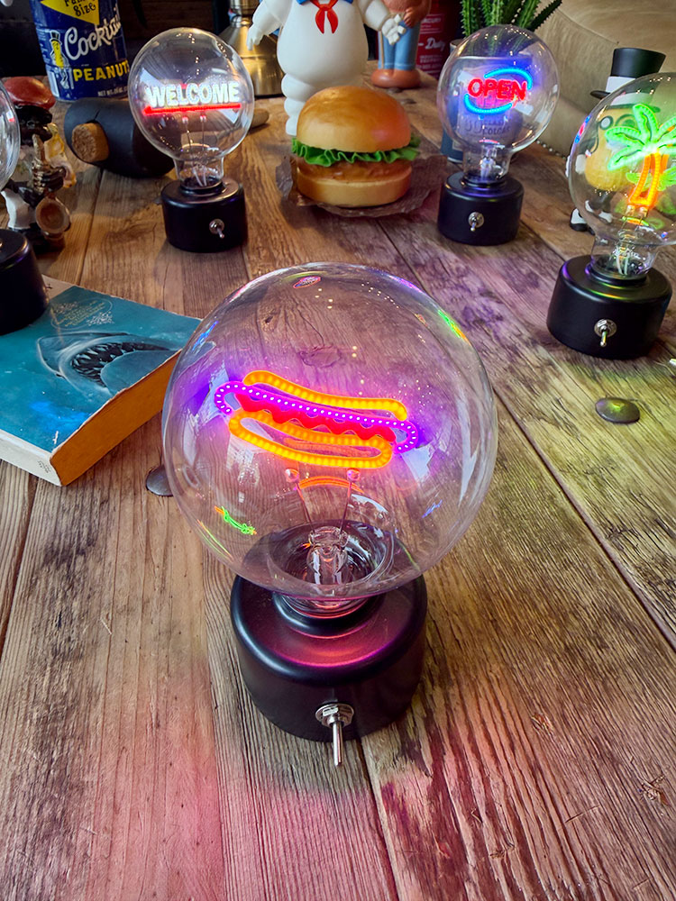 LED　バルブライト　（ホットドッグ）　単四電池＆USB電源の両方対応 ■ アメリカン雑貨 アメリカ雑貨 |  | 02