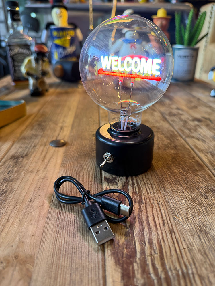 LED　バルブライト　（ウェルカム）　単四電池＆USB電源の両方対応 ■ アメリカン雑貨 アメリカ雑貨 |  | 05