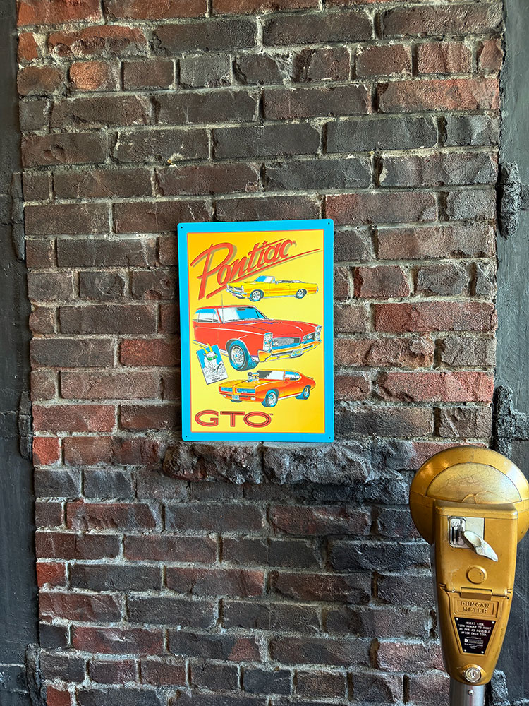 ポンティアック GTO　ブリキ看板　（レトロタッチアート）　■ アメリカン雑貨 アメリカ雑貨 | アメリカン レトロ | 02