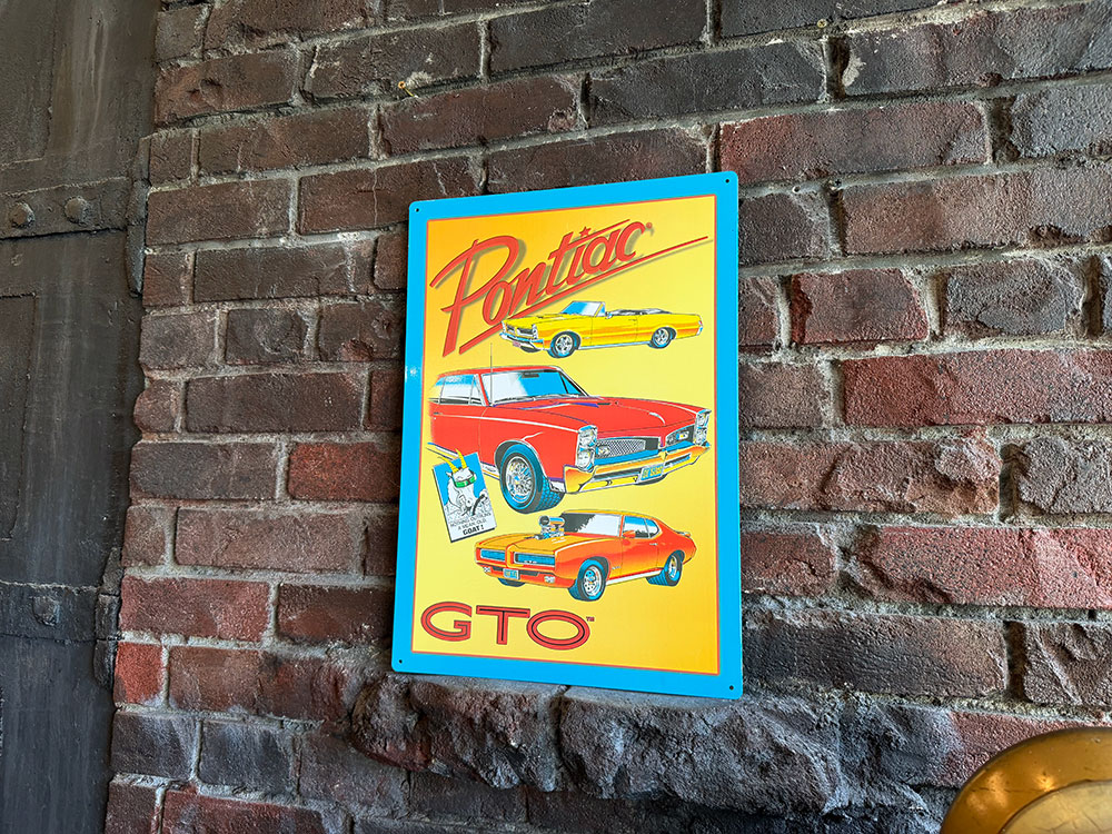 ポンティアック GTO　ブリキ看板　（レトロタッチアート）　■ アメリカン雑貨 アメリカ雑貨 | アメリカン レトロ | 03