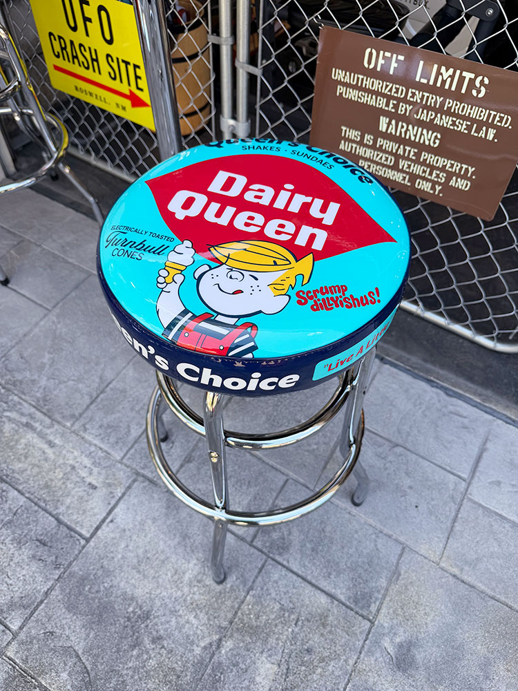 デイリークイーン　バースツール　単品 ※沖縄・離島は配送不可 ■ アメリカン雑貨 アメリカ雑貨 |  | 07