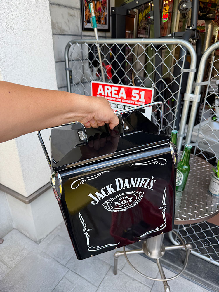 ジャック・ダニエル　レトロ　ピクニックストレージ　クーラーボックス ■ アメリカン雑貨 アメリカ雑貨 |  | 08