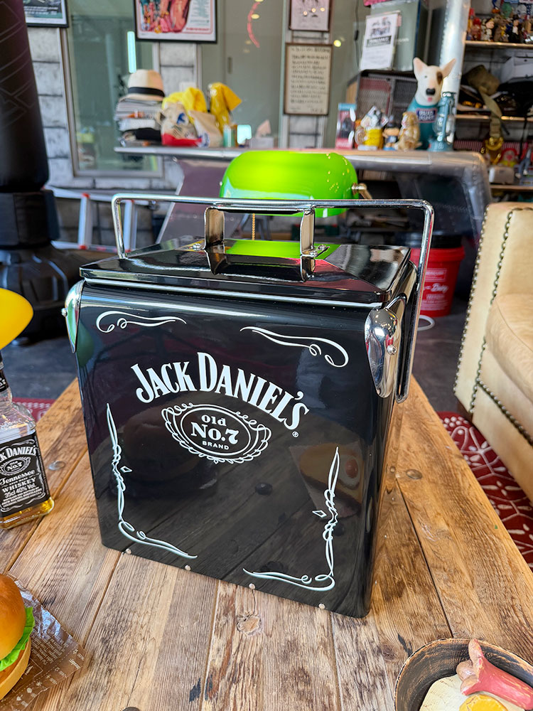 ジャック・ダニエル　レトロ　ピクニックストレージ　クーラーボックス ■ アメリカン雑貨 アメリカ雑貨 |  | 12