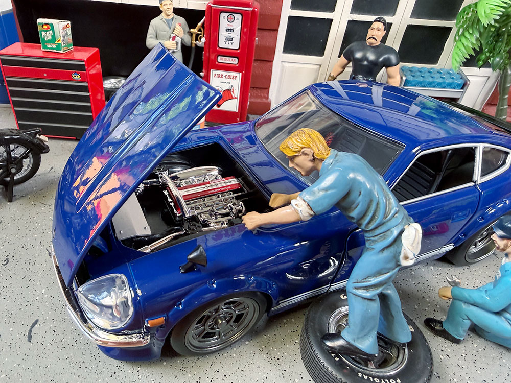 Jada　1972　ダットサン　240Z ダイキャストミニカー　1/24スケール　（ダークブルー） ■ アメリカン雑貨 アメリカ雑貨 |  | 03