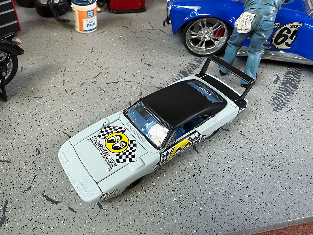 世界限定8000台　M2 ムーンアイズ限定　ミニカー　1969 ダッジ　チャージャー　デイトナ　HEMI 1/64スケール |  | 01