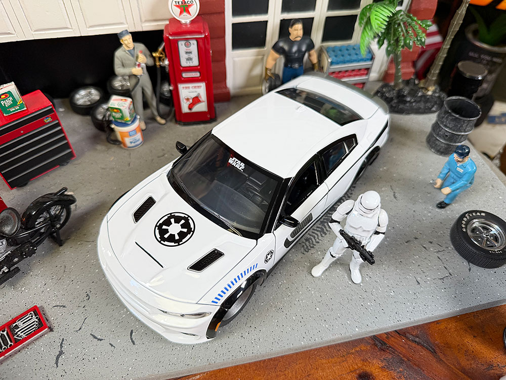Jada　ストームトルーパー　2021年　ダッジ　チャージャー　SRT ヘルキャット　ミニカー　1/24　スターウォーズ　（フィギュア付き） |  | 01