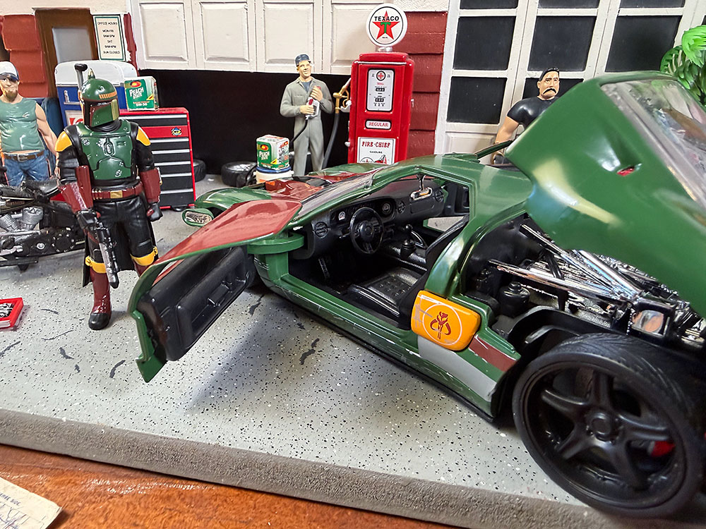 Jada　ボバフェット　2005年　フォードGT ダイキャストミニカー　1/24スケール　スターウォーズ　（ボバフェットのフィギュア付き） |  | 06
