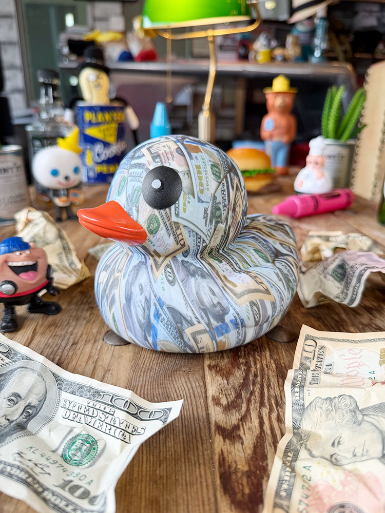 金運を呼び込む！？　マネー　ジャンボ　ラバーダック　（米ドル紙幣柄） ■ アメリカン雑貨 アメリカ雑貨 | 