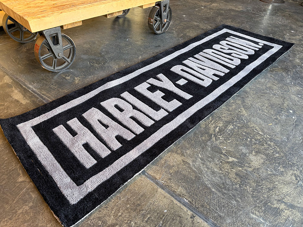 ハーレーダビッドソン　オフィシャル　ロング　ランナーラグ　横180cm×縦60cm ■ アメリカン雑貨 アメリカ雑貨 | Harley Davidson | 04