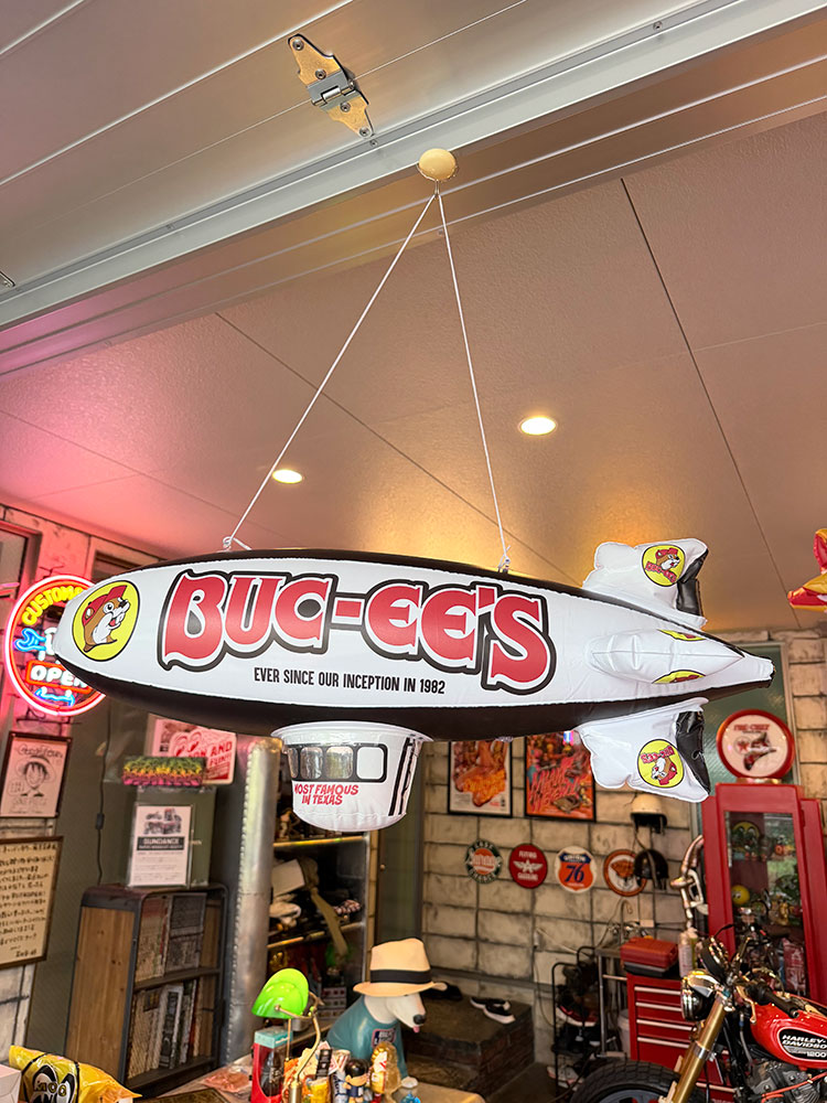 バッキーズ　飛行船型　インフレータブル ■ アメリカン雑貨 アメリカ雑貨 | 