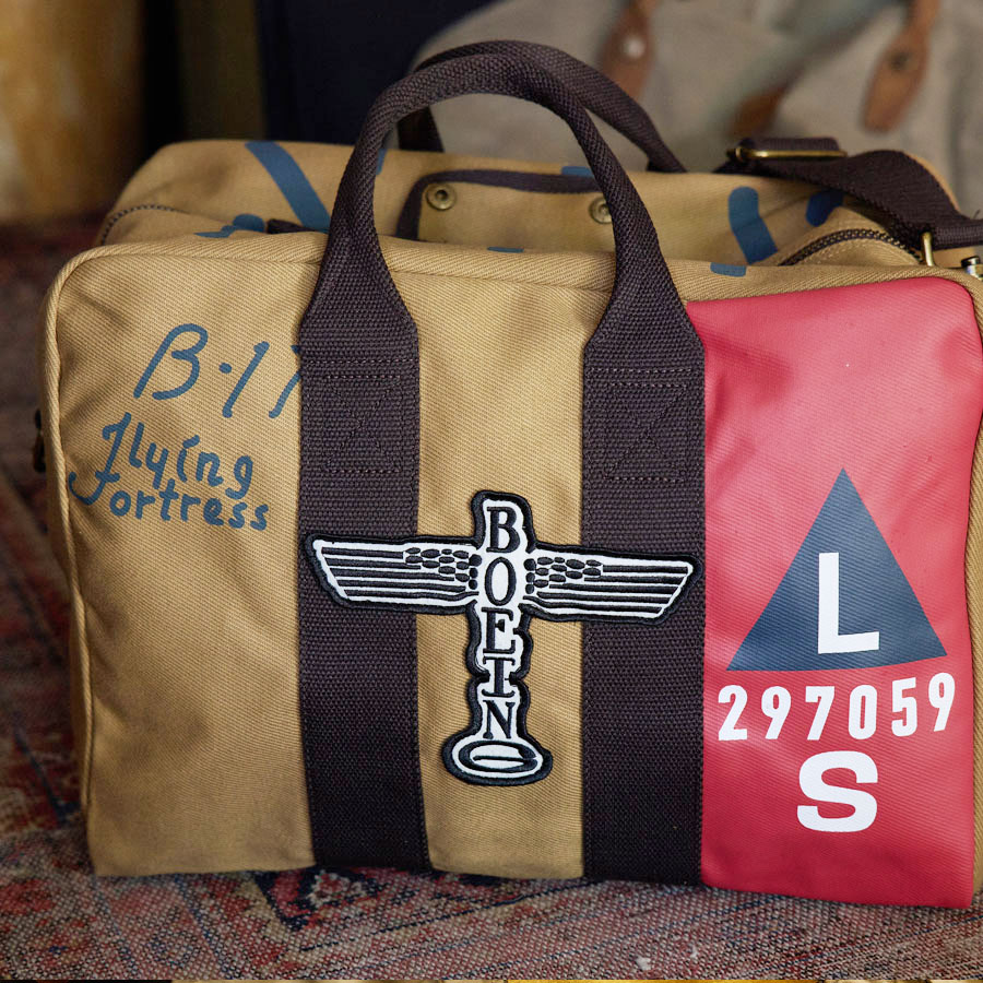 NASA　ヘルメットバッグ　RED CANOE　レッドカヌー 爆買 |  | 10