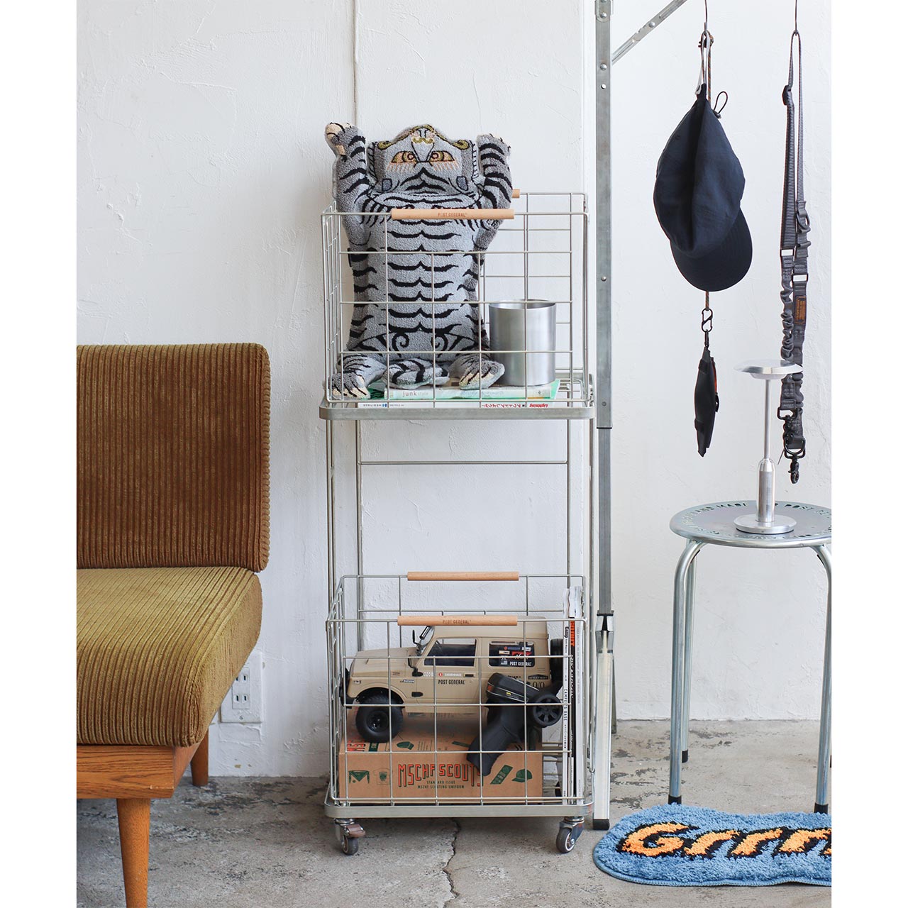 ポストジェネラル　インダストリアル　ランドリーワゴン　ジンク　大容量60L　2段　キャスター付き ■ アメリカン雑貨 アメリカ雑貨 |  | 11