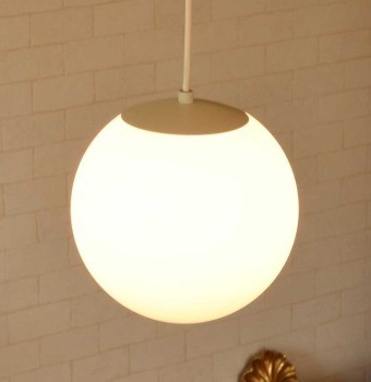 LED ペンダントライト 北欧 ガラス ボール型 丸 丸型 おしゃれ アンティーク led 対応 Milk Ball Sサイズ 1灯 リビング  キッチン ダイニング カフェ