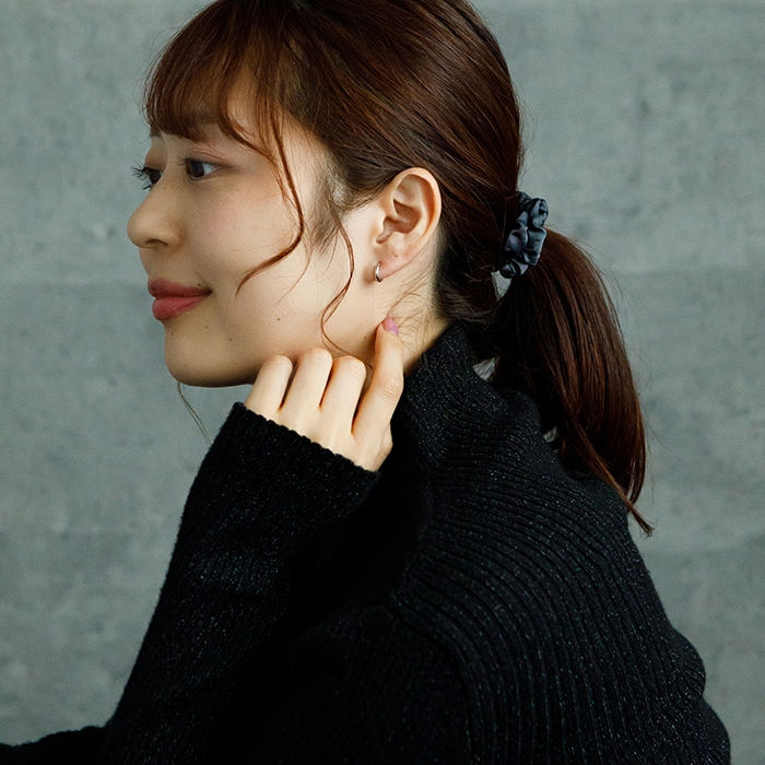 プラチナ フープピアス 山梨県甲府製 細い 小さい PT900 幅2mm×直径